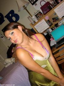 Hot bj threesome photo